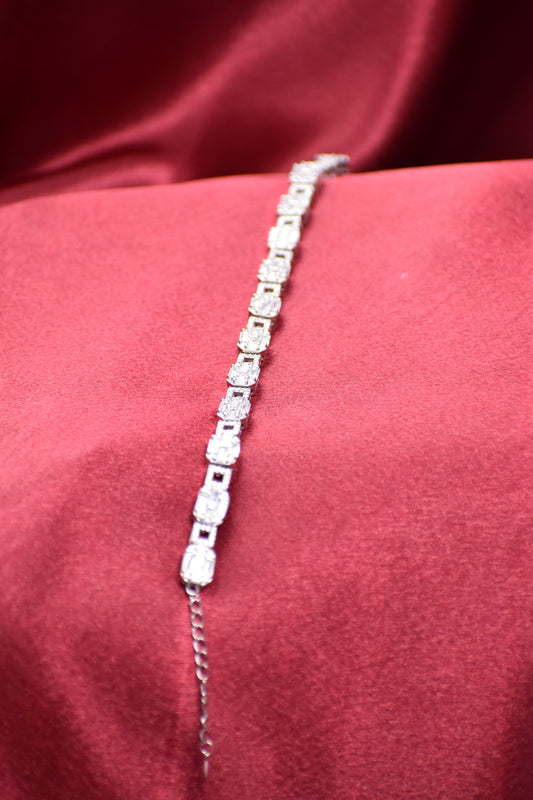 Luxe Radiance Emerald-Cut Tennis Bracelet
